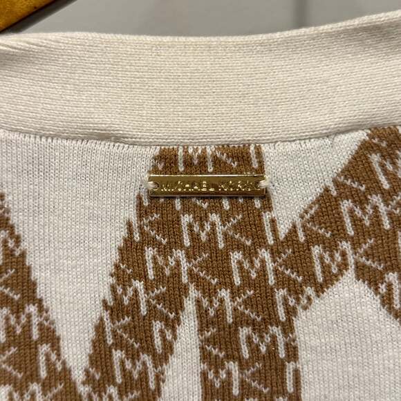 Michael Kors Knit Logo MK  Tan/Creme sweater - Picture 6 of 8